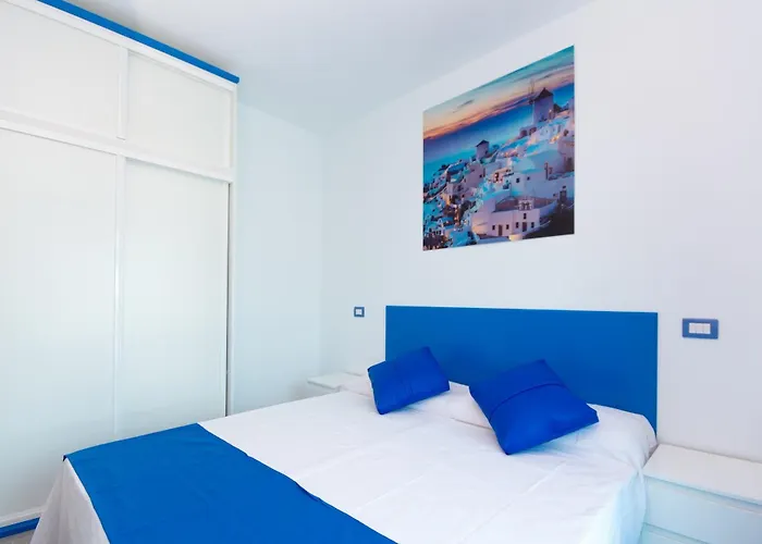 House Abrigos Hostel