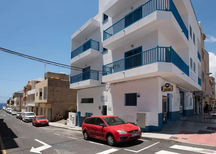 House Abrigos Hostel