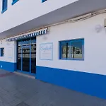 Хостел House Abrigos Лос-Абригос