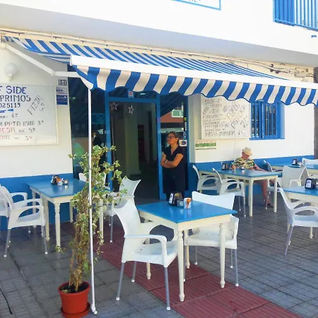 House Abrigos Los Abrigos