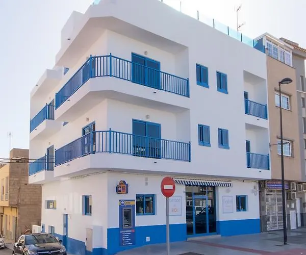 House Abrigos * לוס אבריגוס