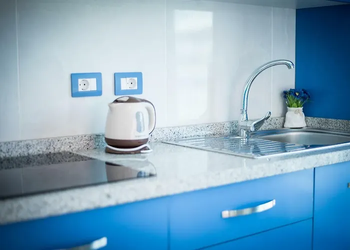 House Abrigos אכסניה